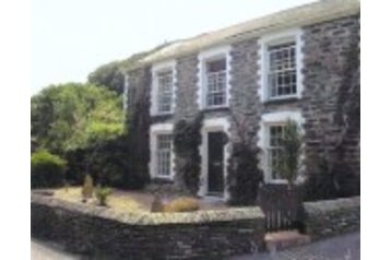 Gran Bretagna Privát Redruth, Esterno